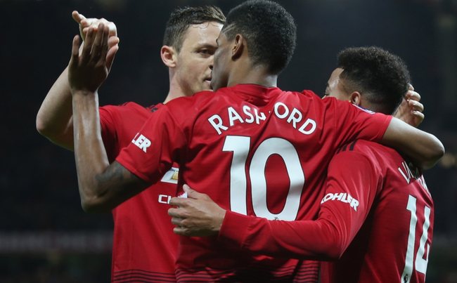 黄蜂在与步 黄蜂在与步