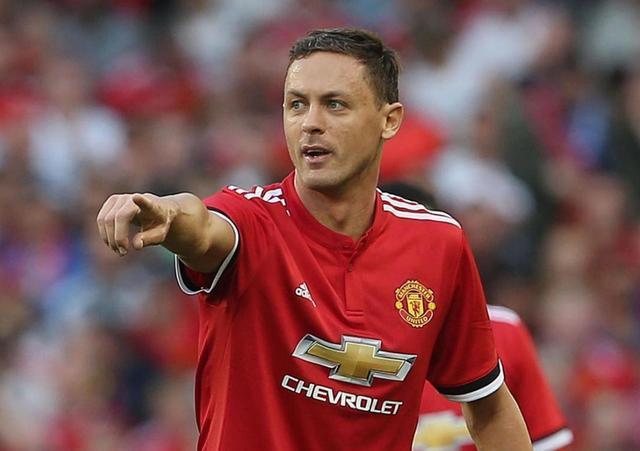 手和经验丰 手和经验丰